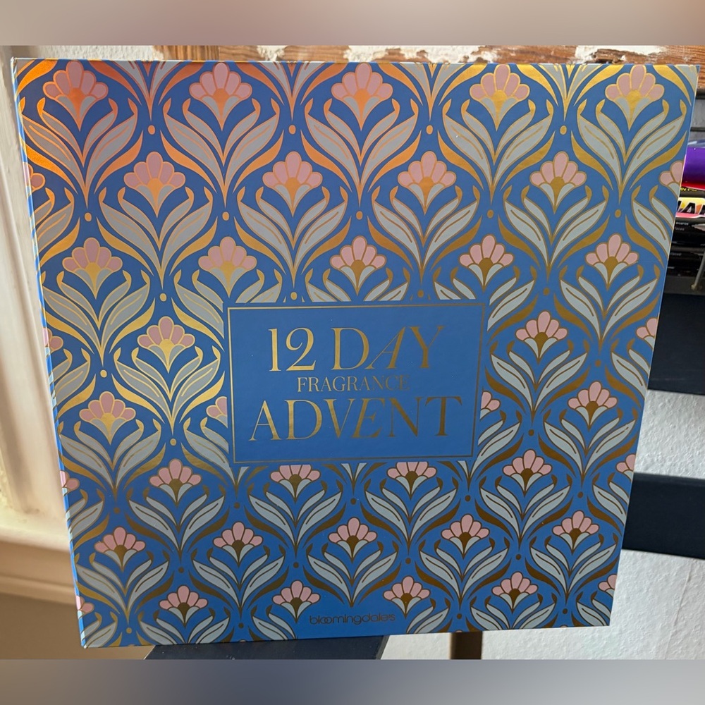 EMPTY 12 day advent calendar box Bloomingdale’s